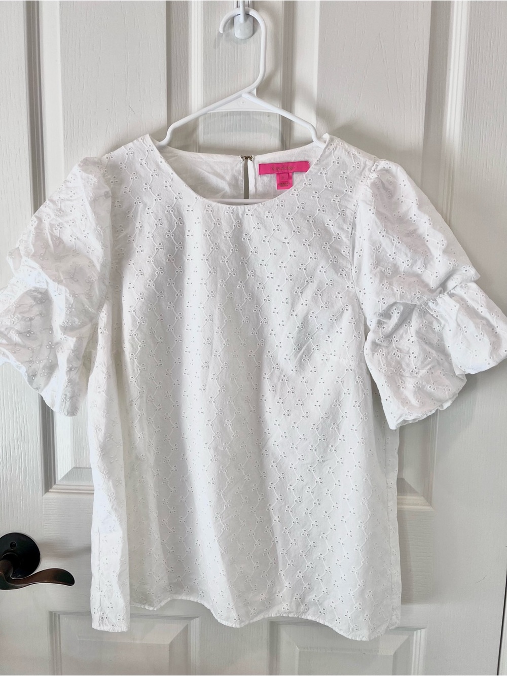 Lilly Pulitzer White Eyelet Puff-Sleeve Blouse